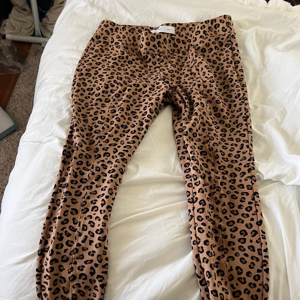 Leggins/Leopard Size Large